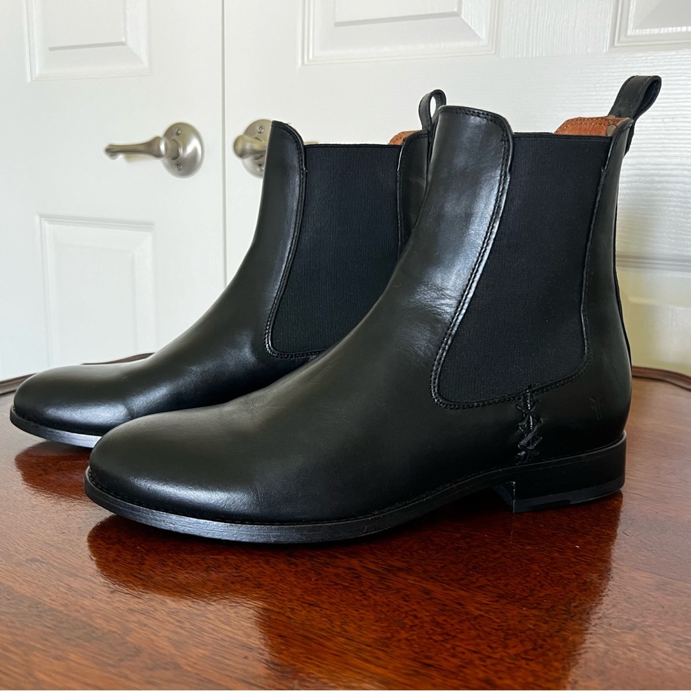 FRYE Melissa Women’s Chelsea Boots